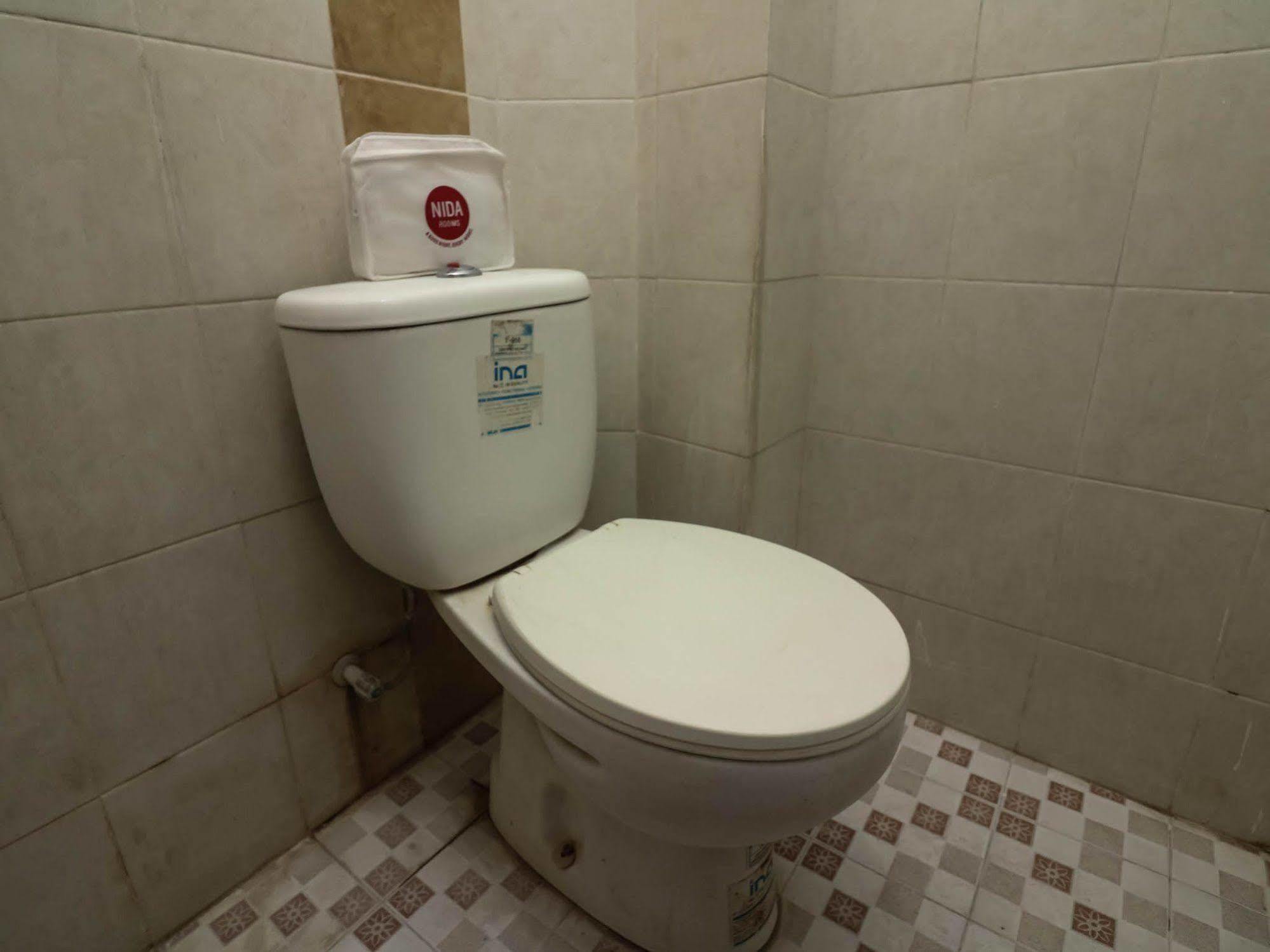Super Oyo 91495 Hotel Indah Residence Denpasar Extérieur photo