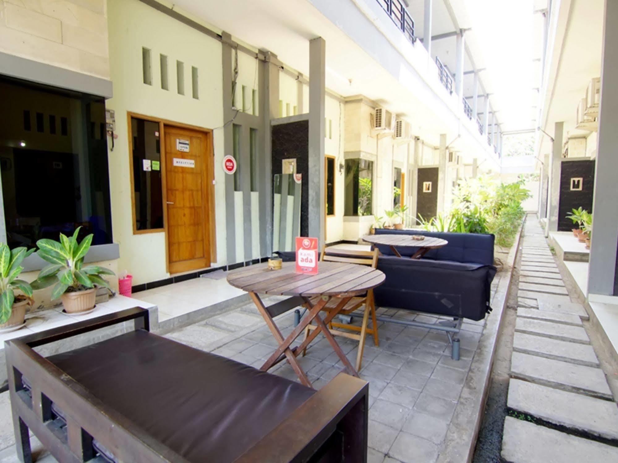 Super Oyo 91495 Hotel Indah Residence Denpasar Extérieur photo