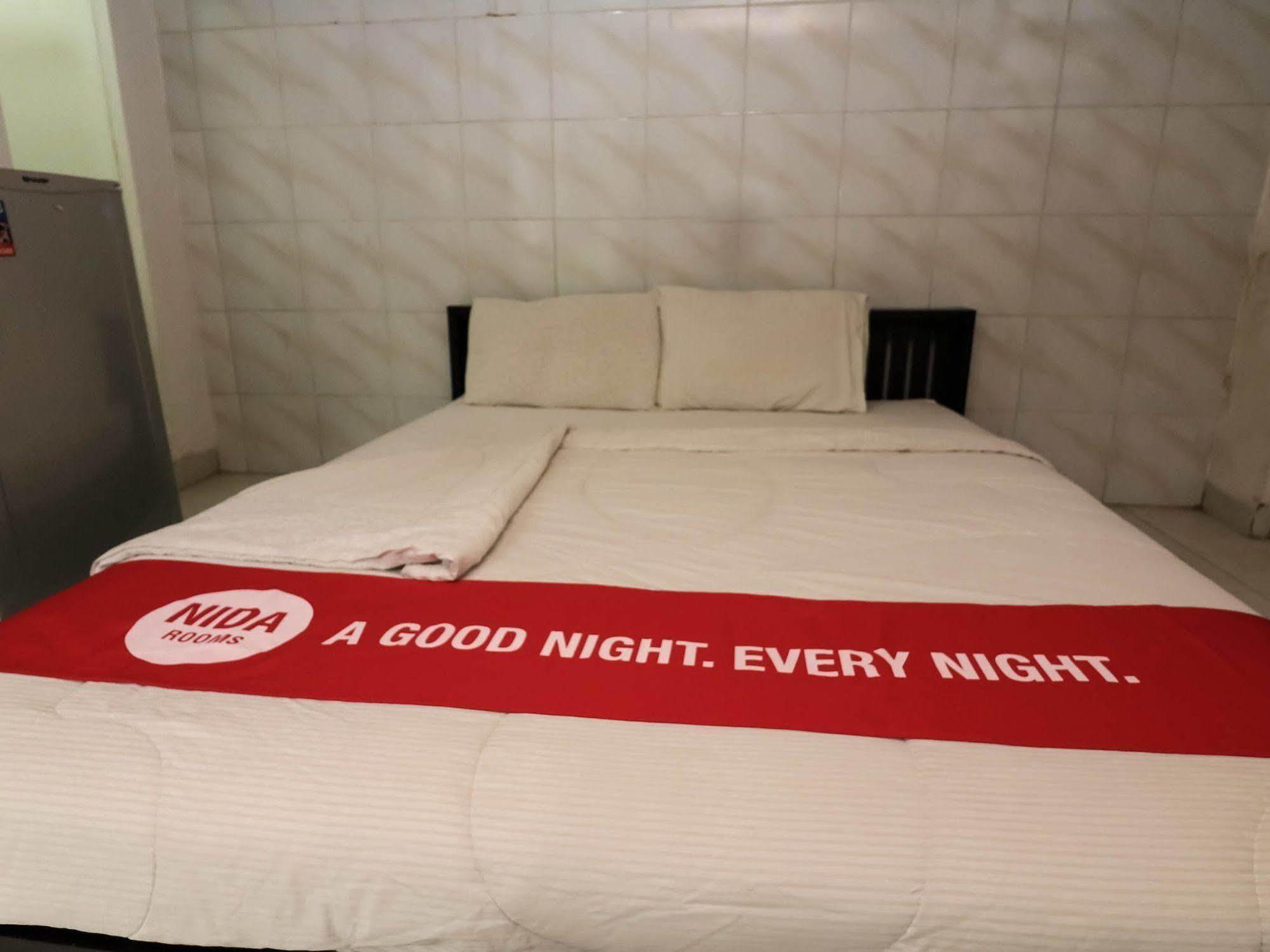 Super Oyo 91495 Hotel Indah Residence Denpasar Extérieur photo